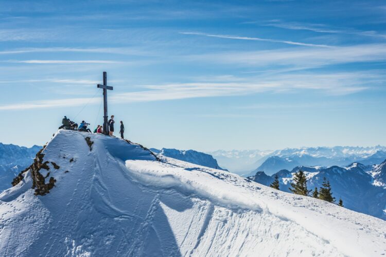 Höher als das Bekenntnis