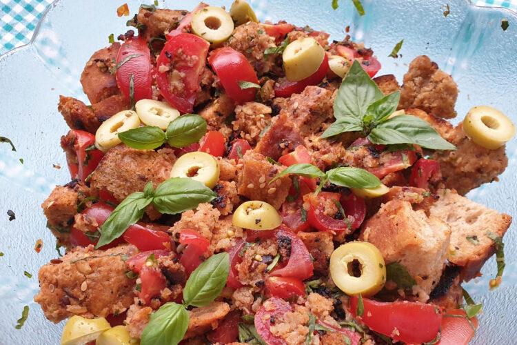  Brotsalat als Vorspeise/Beilage