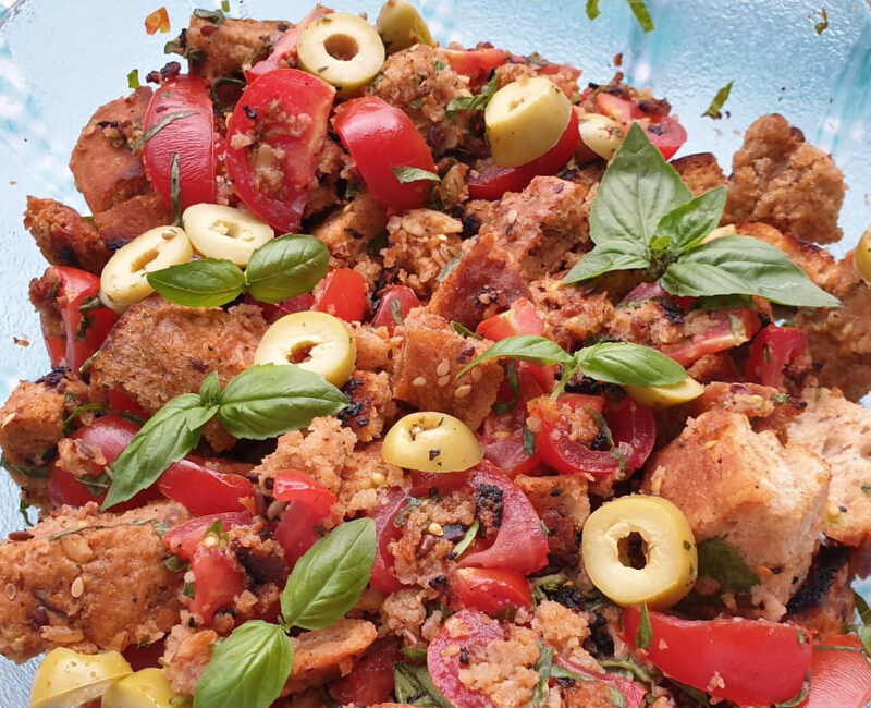 Brotsalat als Vorspeise/Beilage