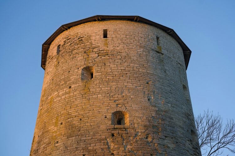  Aus dem Turm befreit